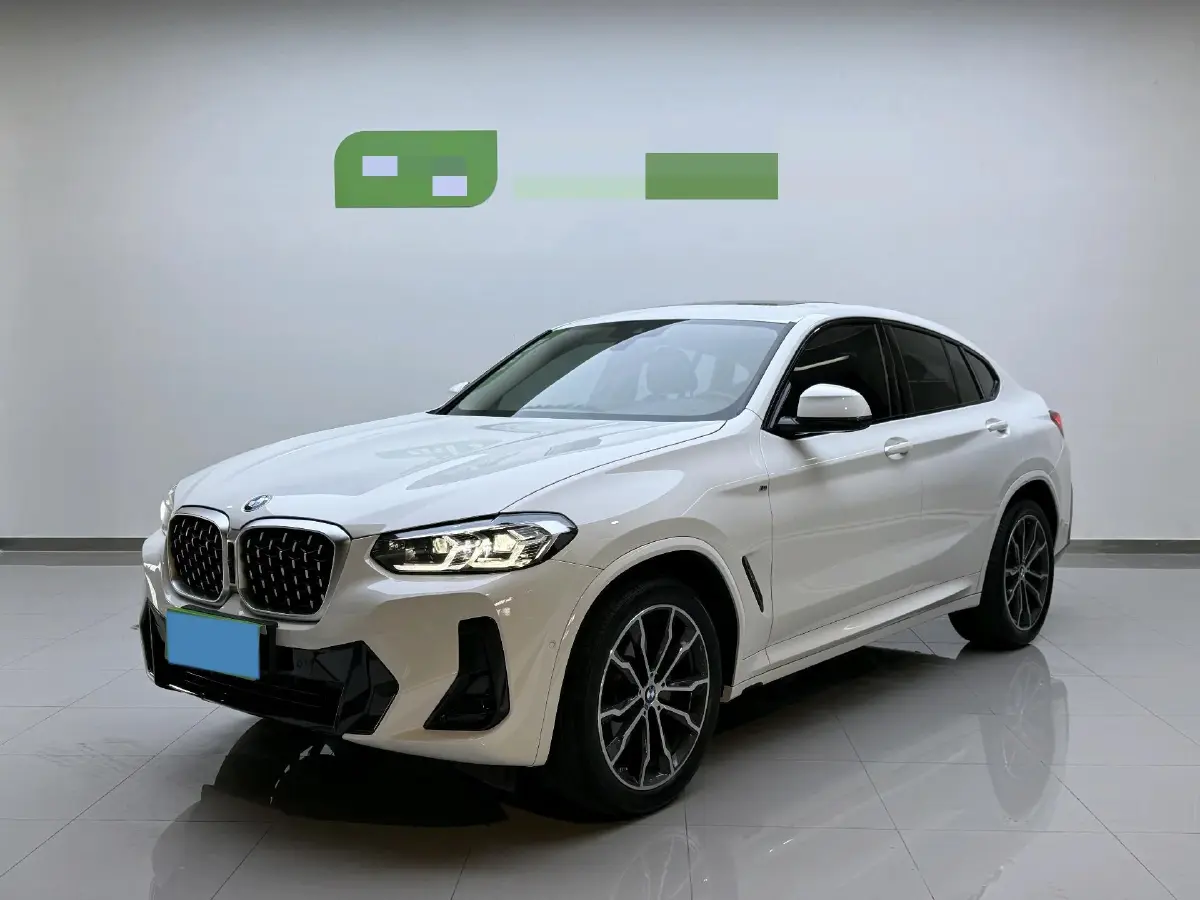 2022 BMW X4 2.0T 245HP L4 8AT