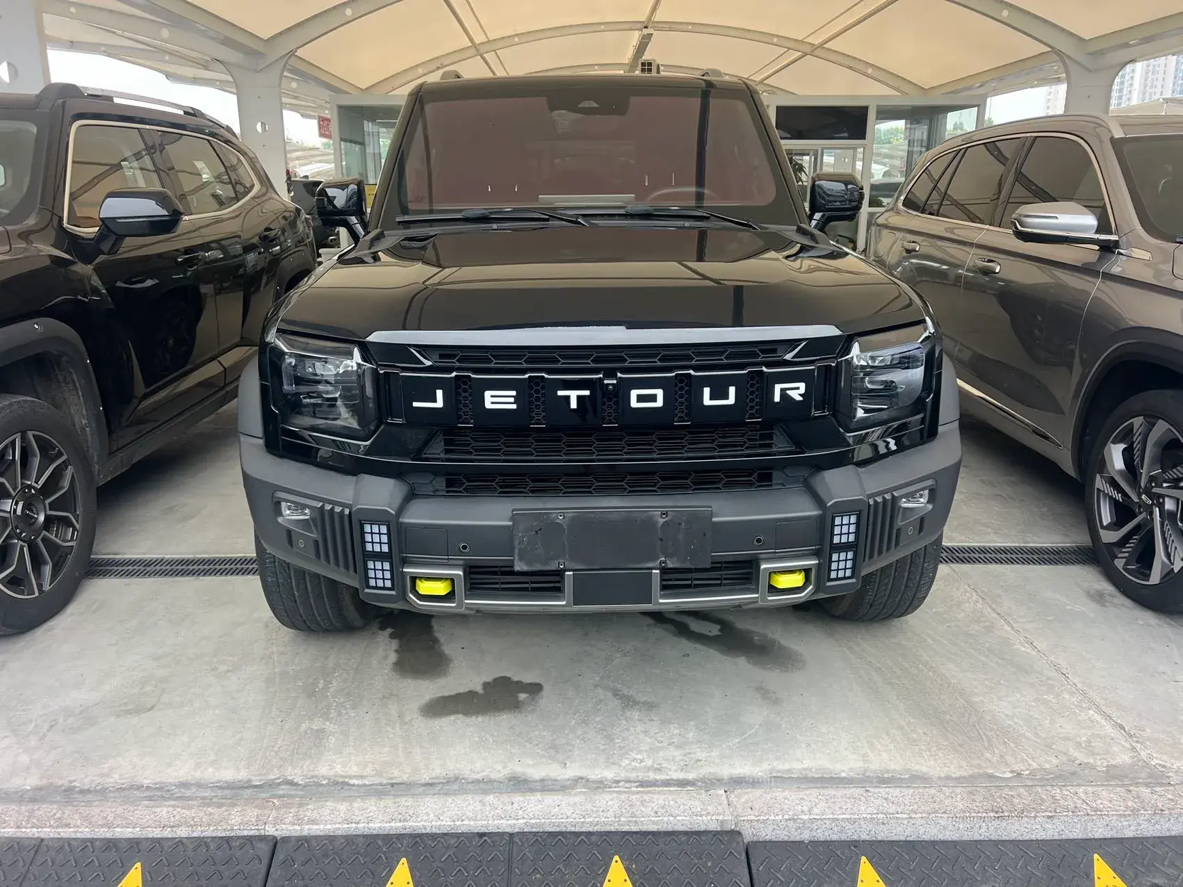 2023 JETOUR TRAVELLER thumbnail 2