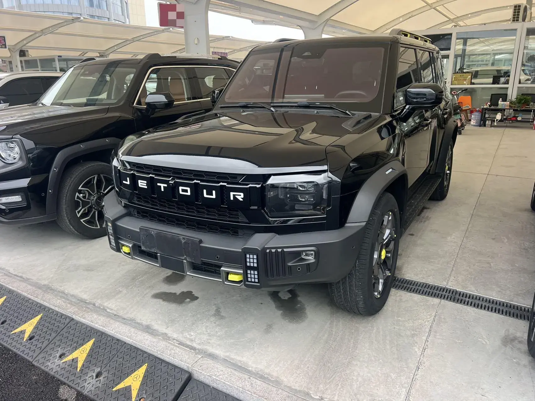 2023 JETOUR TRAVELLER view 1