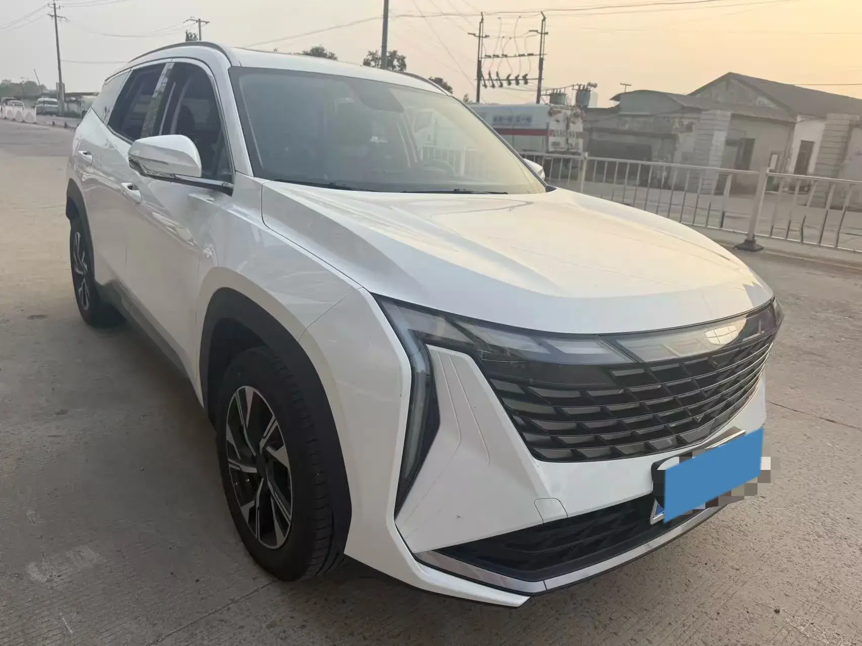 2024 GEELY STARRAY thumbnail 3