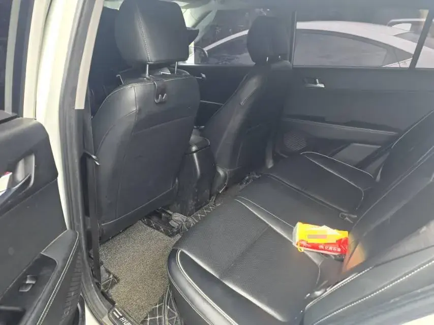 2019 HYUNDAI IX25 thumbnail 4