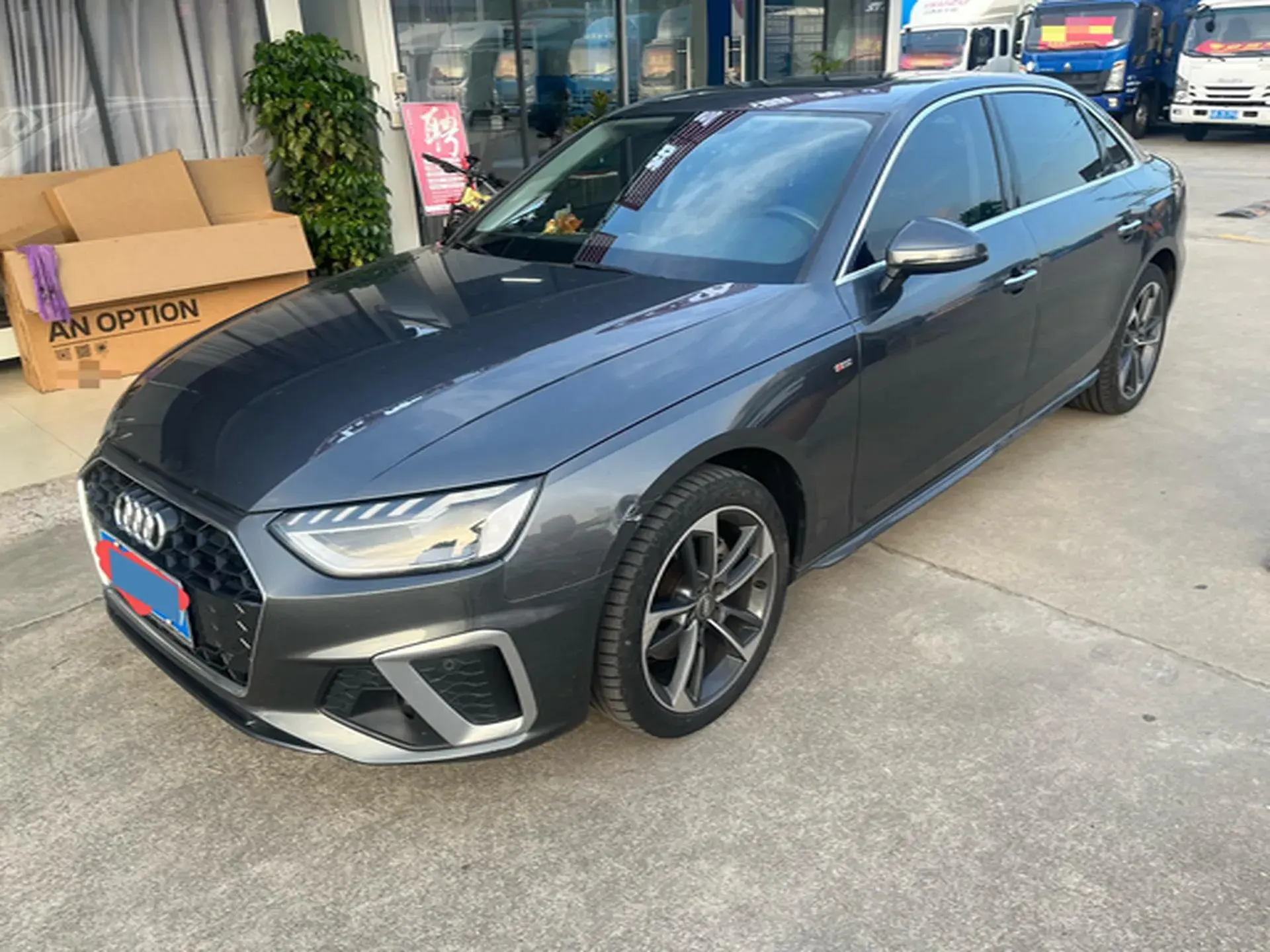 2020 AUDI A4L view 1