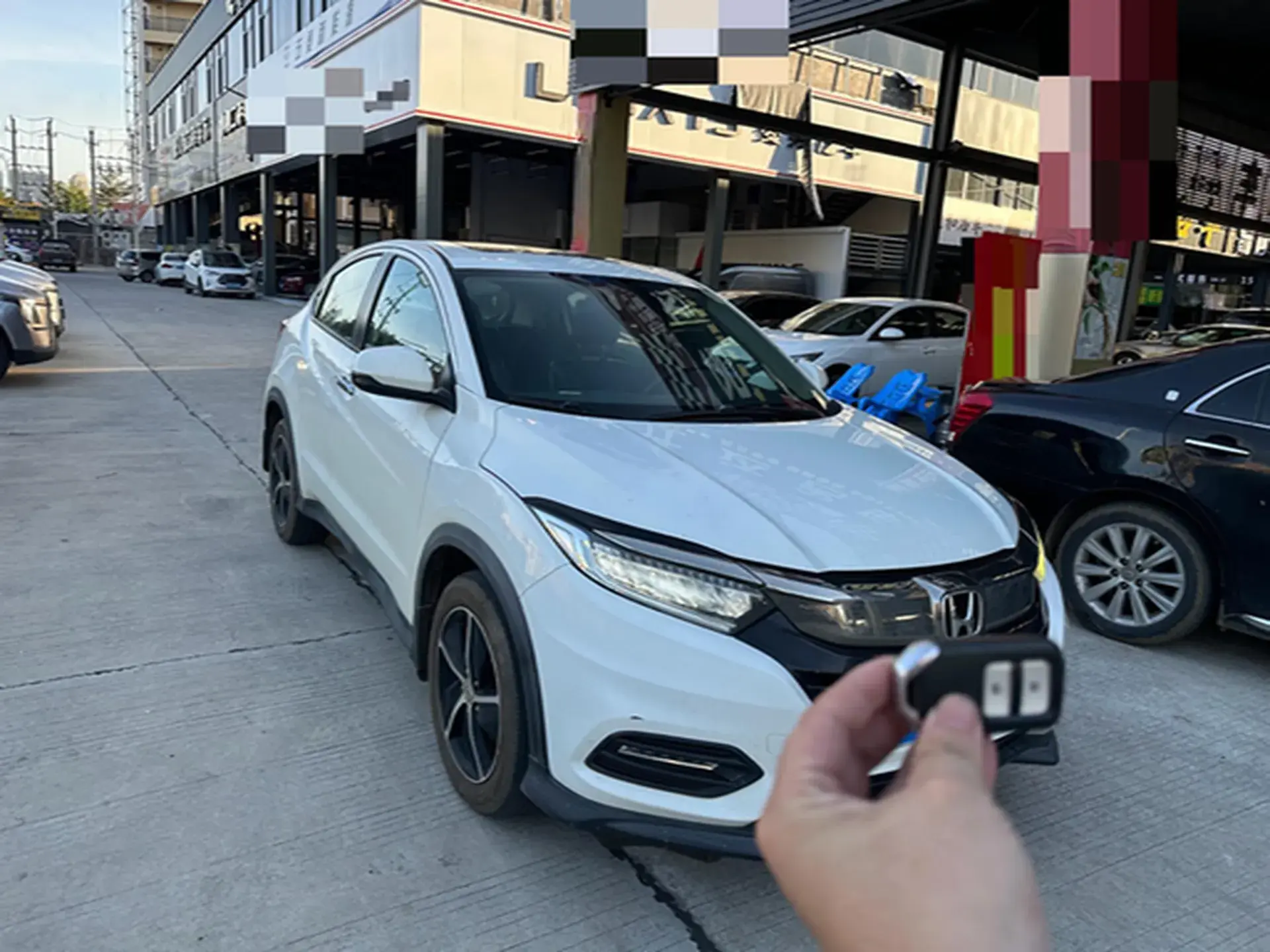 2020 HONDA FIT thumbnail 3