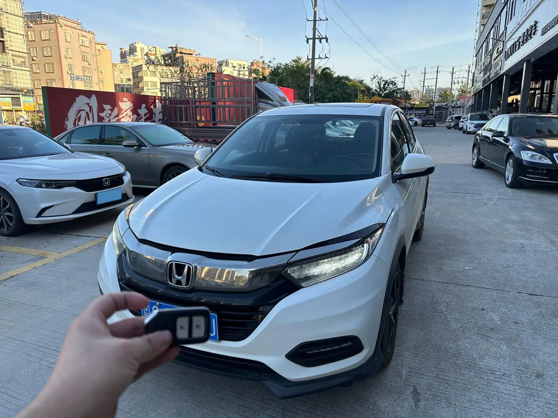 2020 HONDA FIT view 1