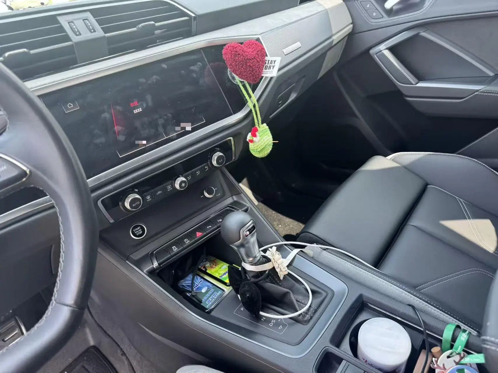 2024 AUDI Q2L thumbnail 4