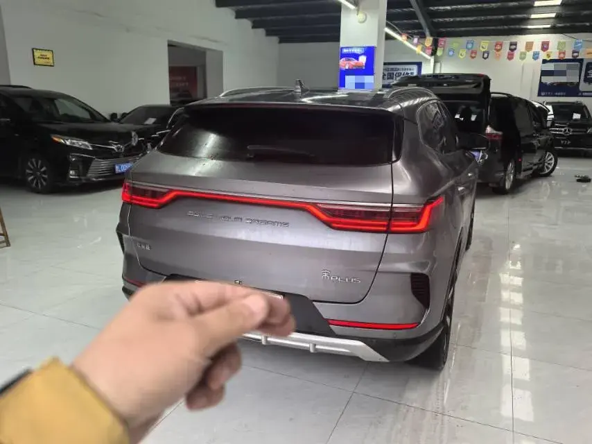 2021 BYD SONG thumbnail 3