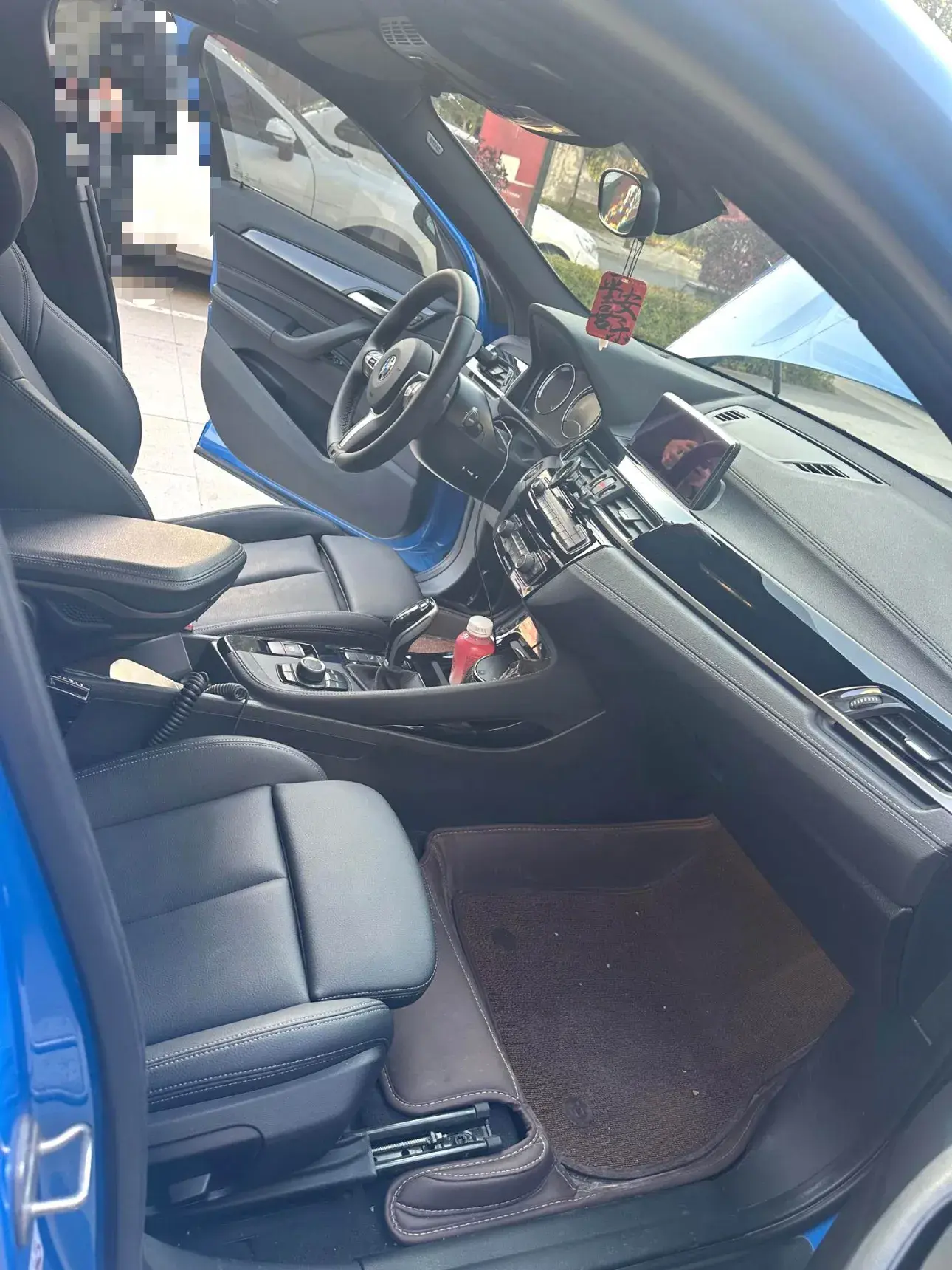 2020 BMW X2 thumbnail 2