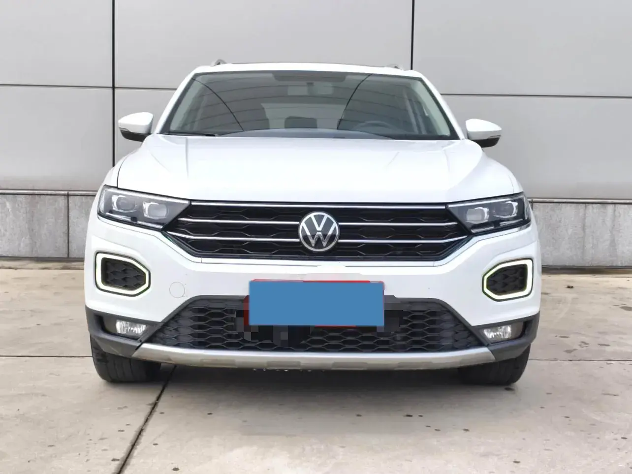 2022 VOLKSWAGEN T-ROC thumbnail 2