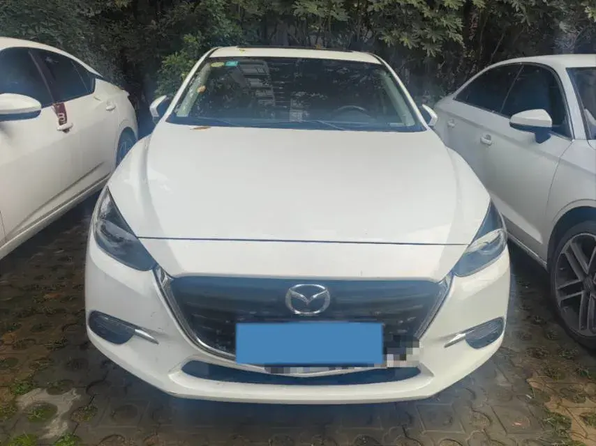 2017 MAZDA 3 thumbnail 3