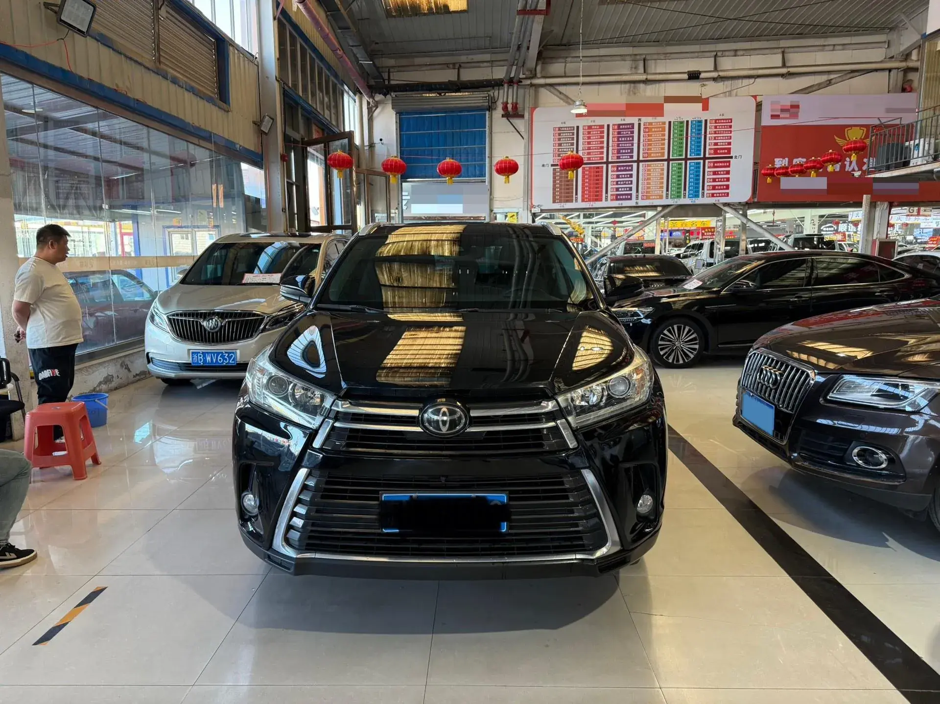 2018 TOYOTA HIGHLANDER thumbnail 2