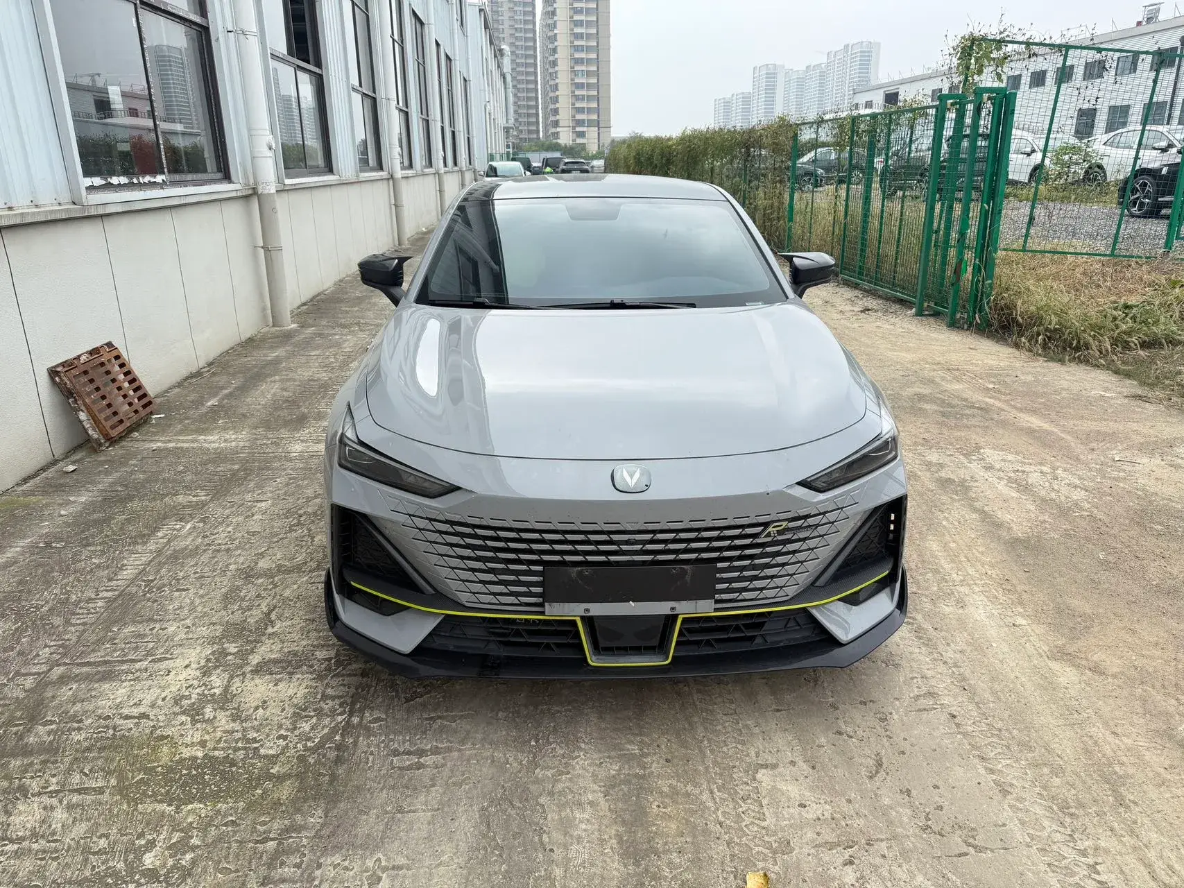 2022 CHANGAN UNI-V thumbnail 2