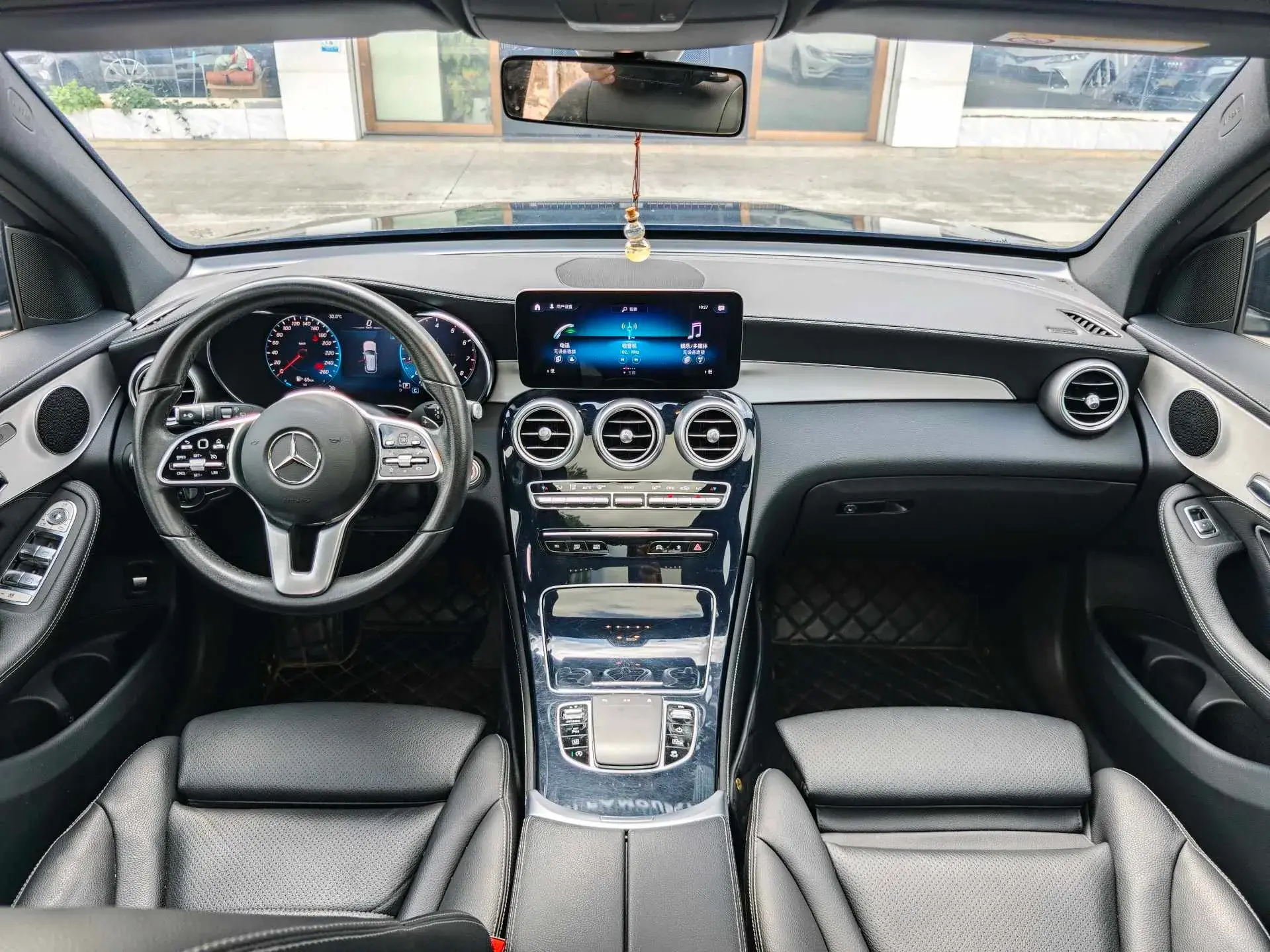 2020 MERCEDES-BENZ GLC thumbnail 4