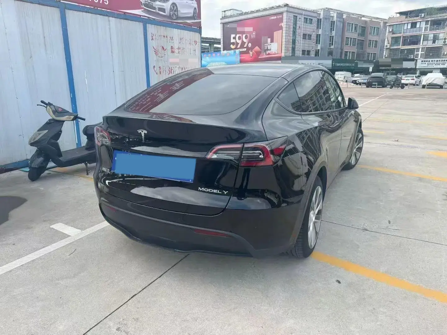 2022 TESLA MODEL thumbnail 4