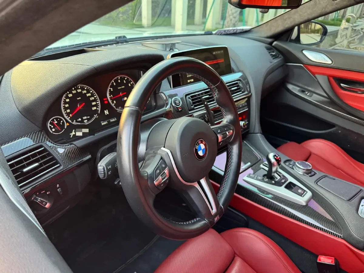 2015 BMW M6 4.4T 560HP V8 7DCT,autocango,china used car exporter,china ev exporter,chinese used car exporter,chinese used ev exporter