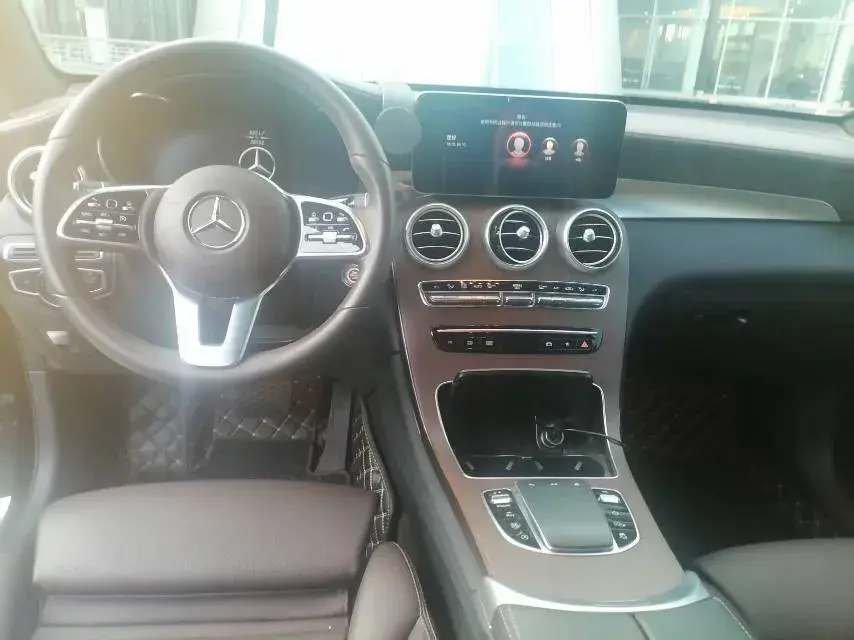 2022 MERCEDES-BENZ GLC thumbnail 4