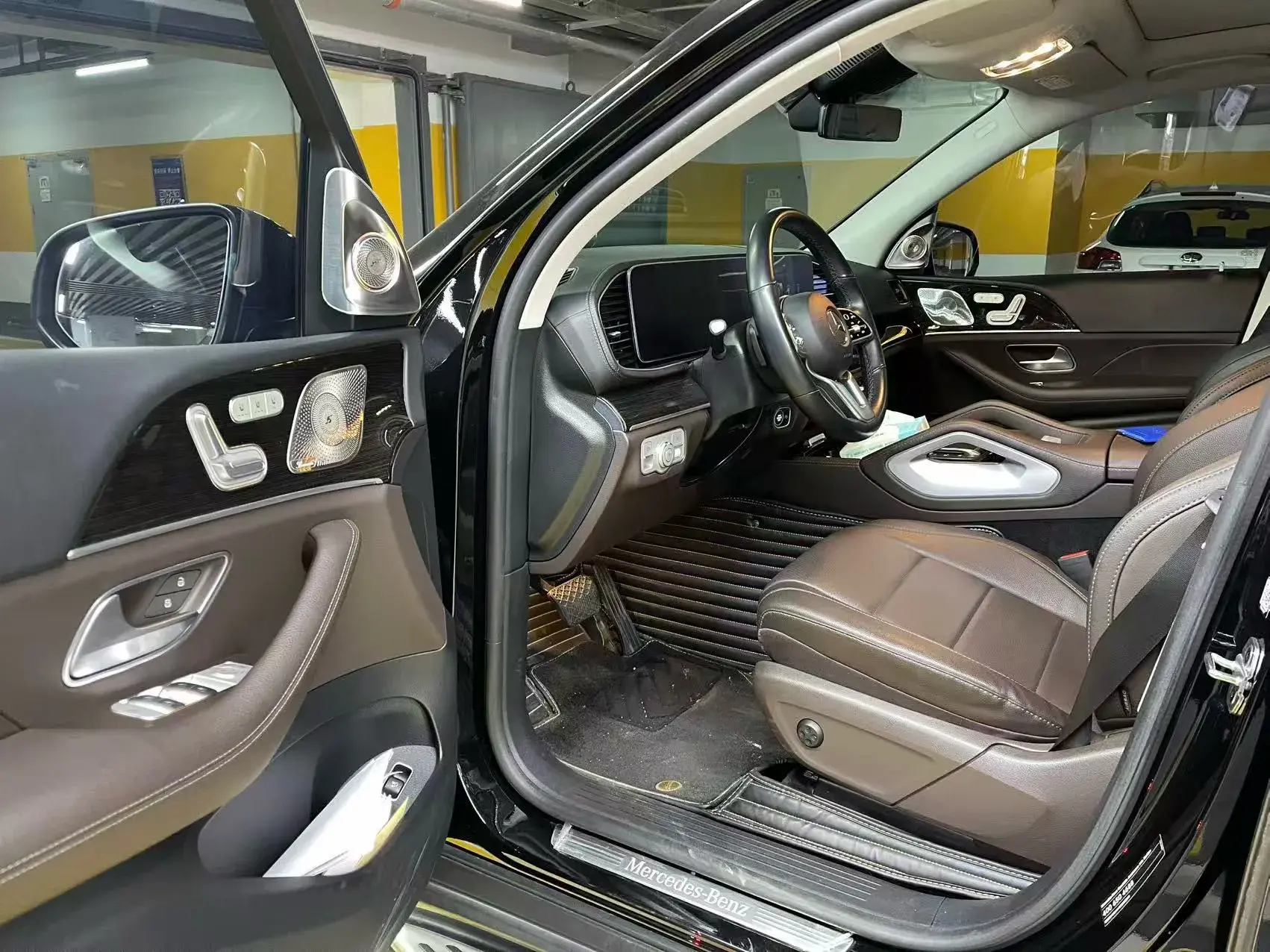 2023 MERCEDES-BENZ GLE thumbnail 2