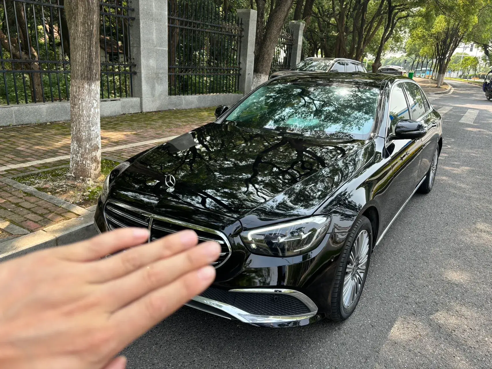 2022 MERCEDES-BENZ E view 1