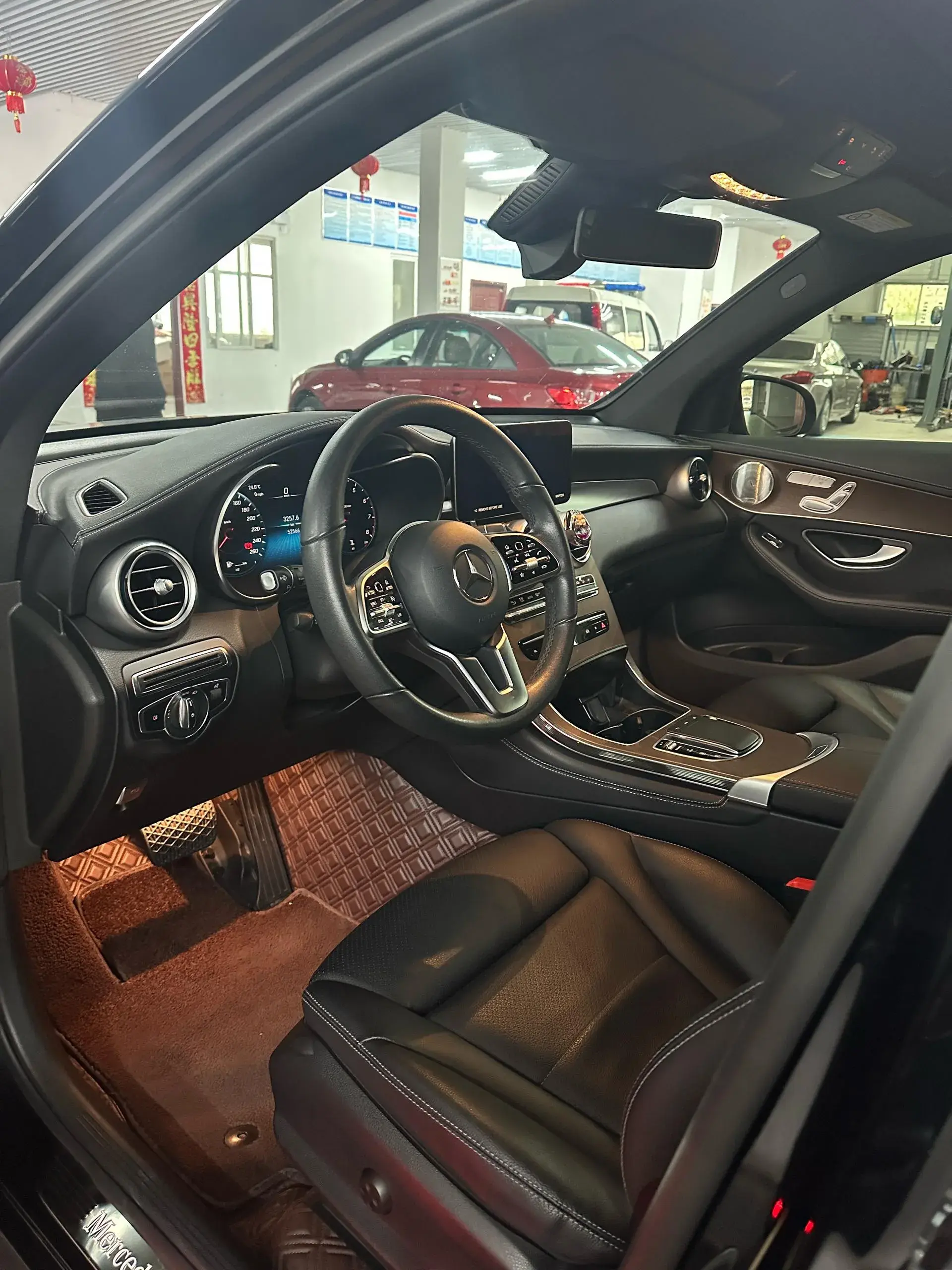 2022 MERCEDES-BENZ GLC thumbnail 3