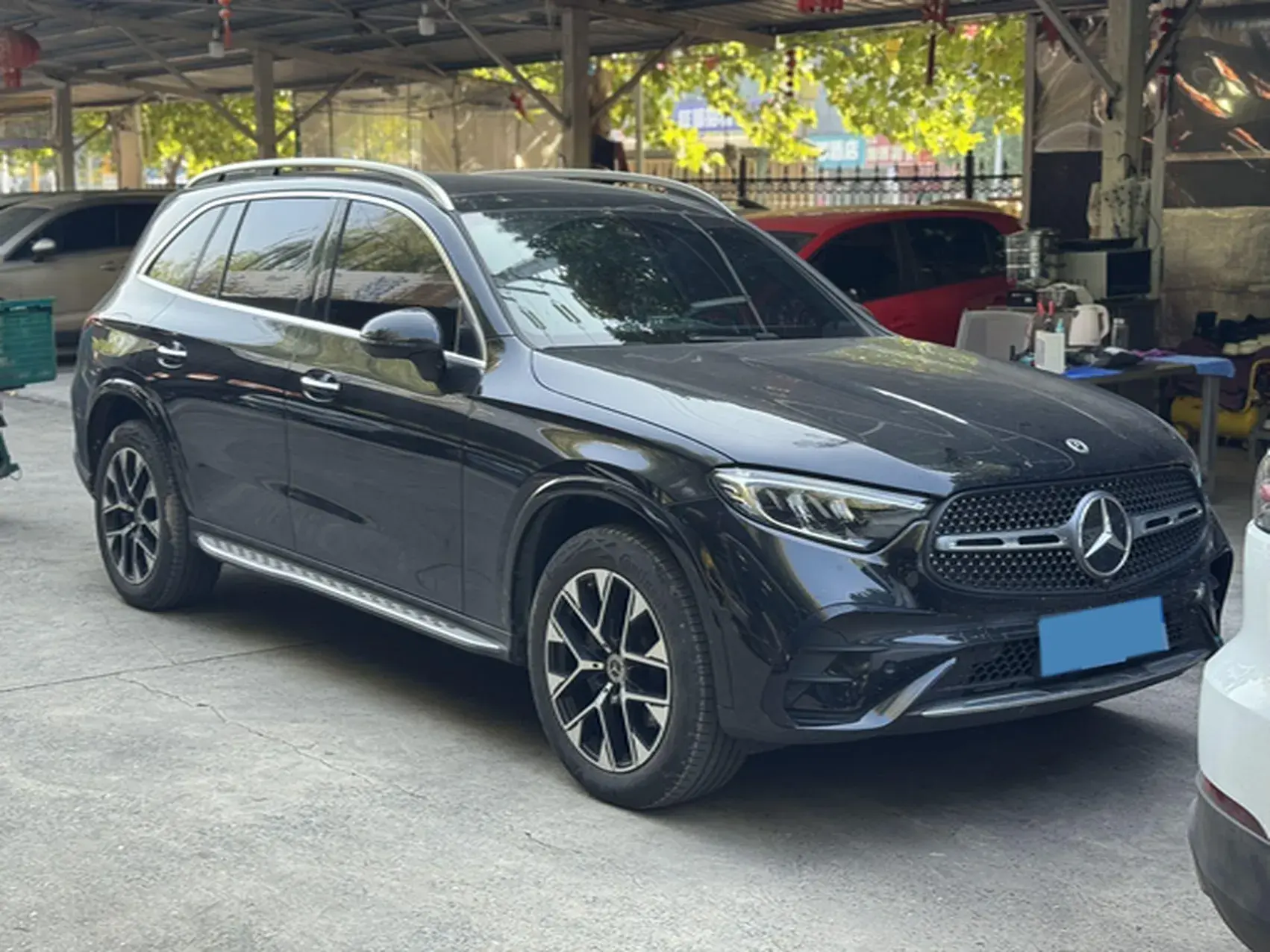 2023 MERCEDES-BENZ GLC thumbnail 2