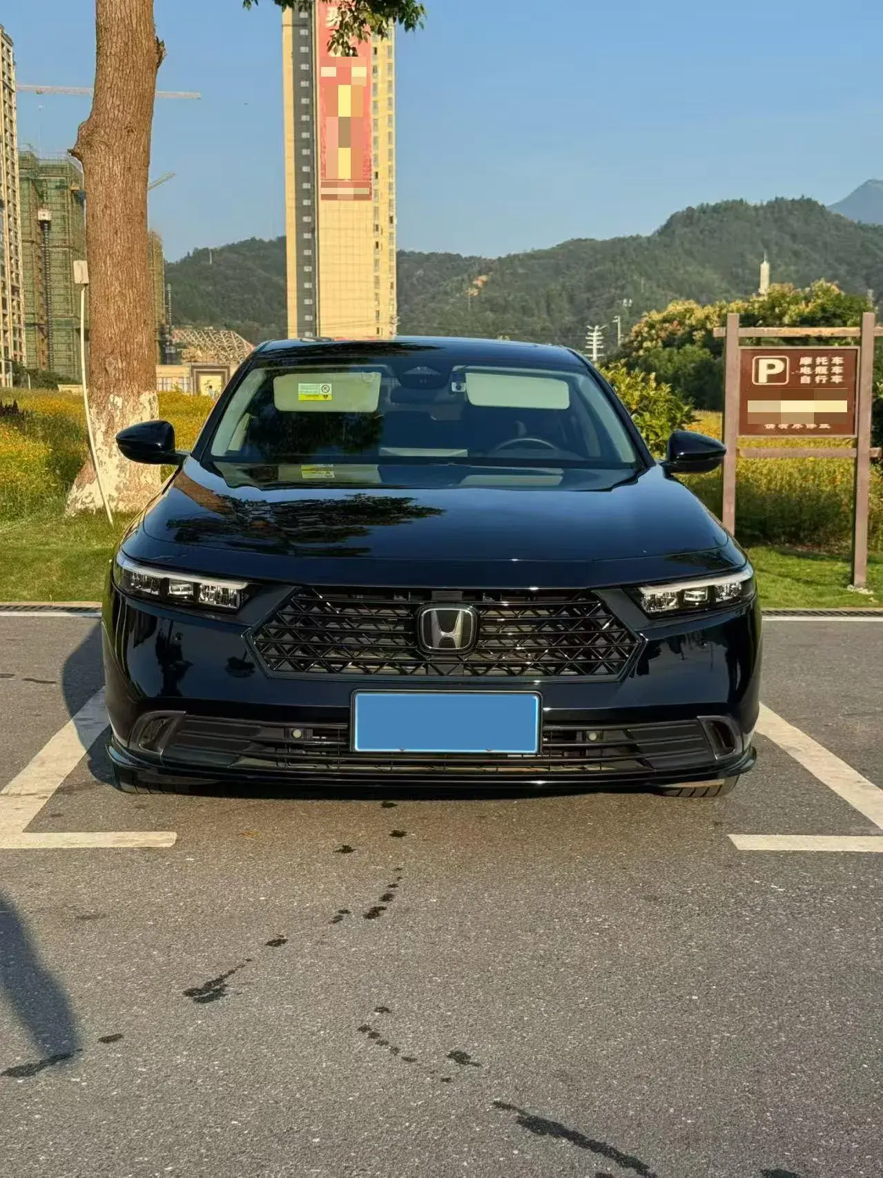 2023 HONDA ACCORD thumbnail 2