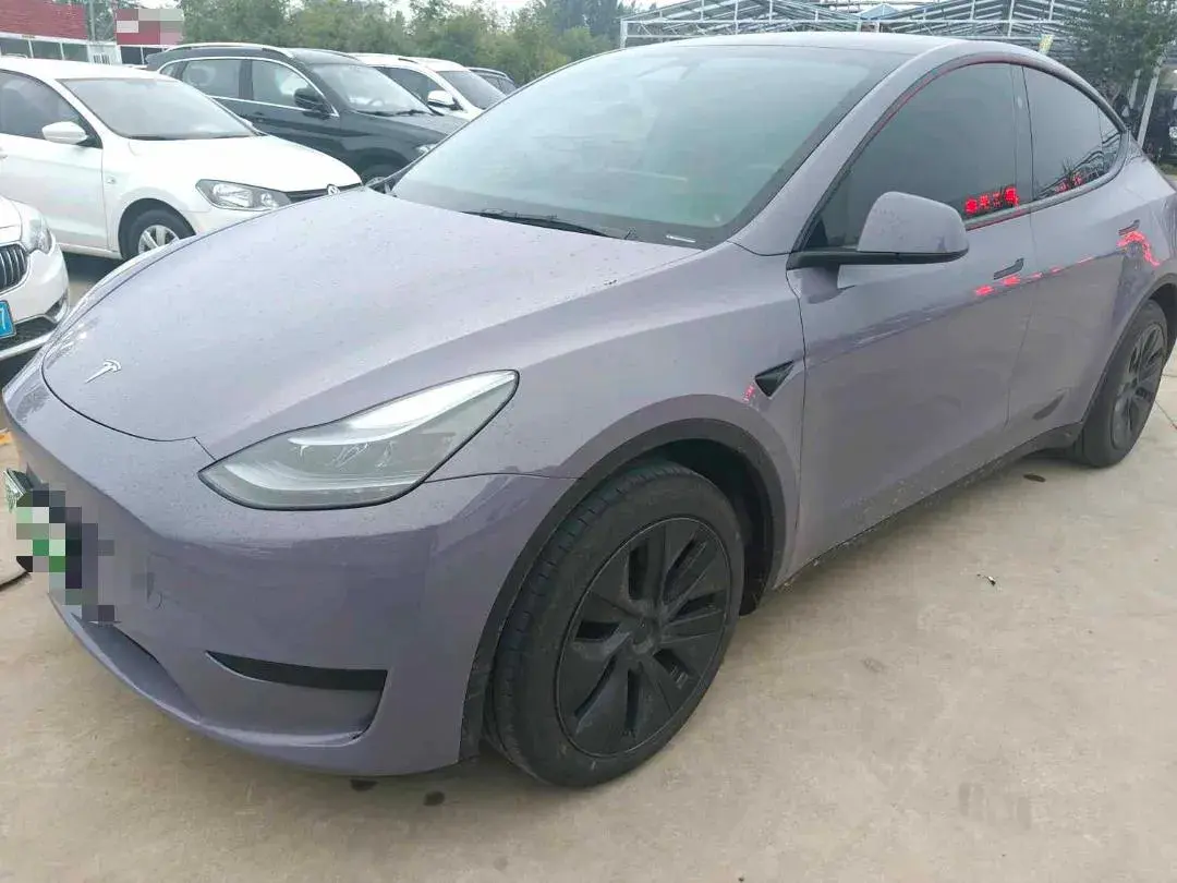 2024 Tesla Model Y BEV 60KWH