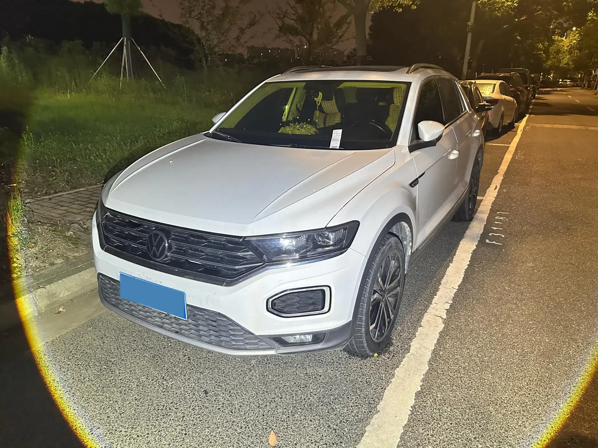 2021 VOLKSWAGEN T-ROC view 1