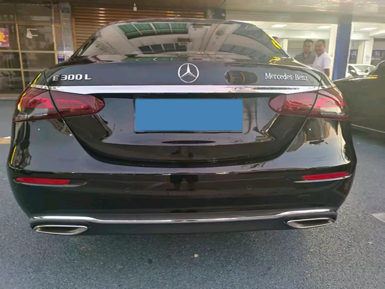 2023 MERCEDES-BENZ E thumbnail 4