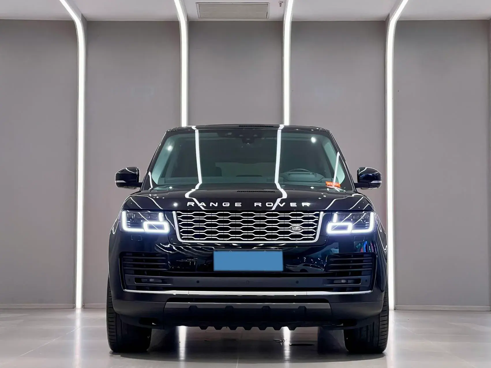 2021 LAND ROVER thumbnail 2