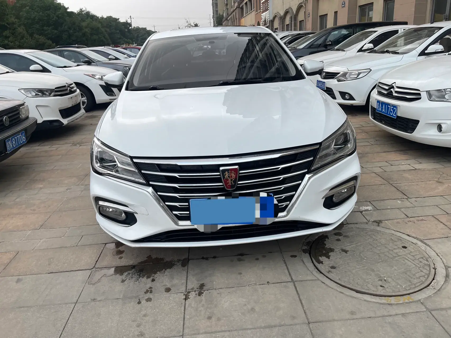 2019 ROEWE I5 thumbnail 3