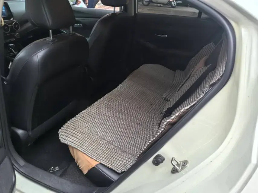 2022 NISSAN SYLPHY thumbnail 3