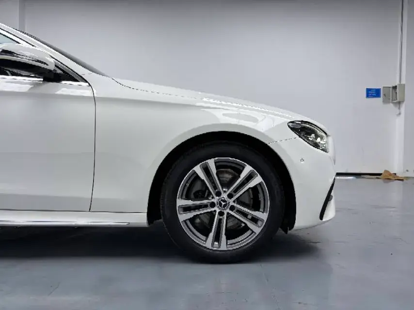 2022 MERCEDES-BENZ E thumbnail 4
