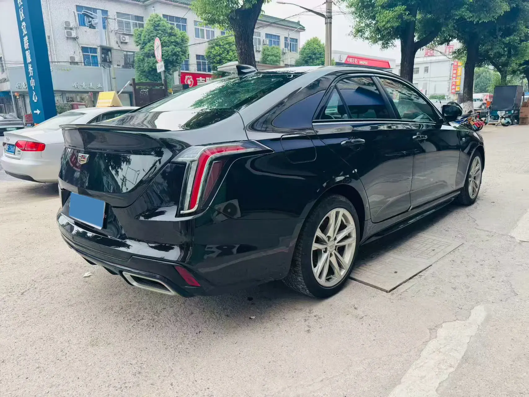 2021 CADILLAC CT4 thumbnail 4