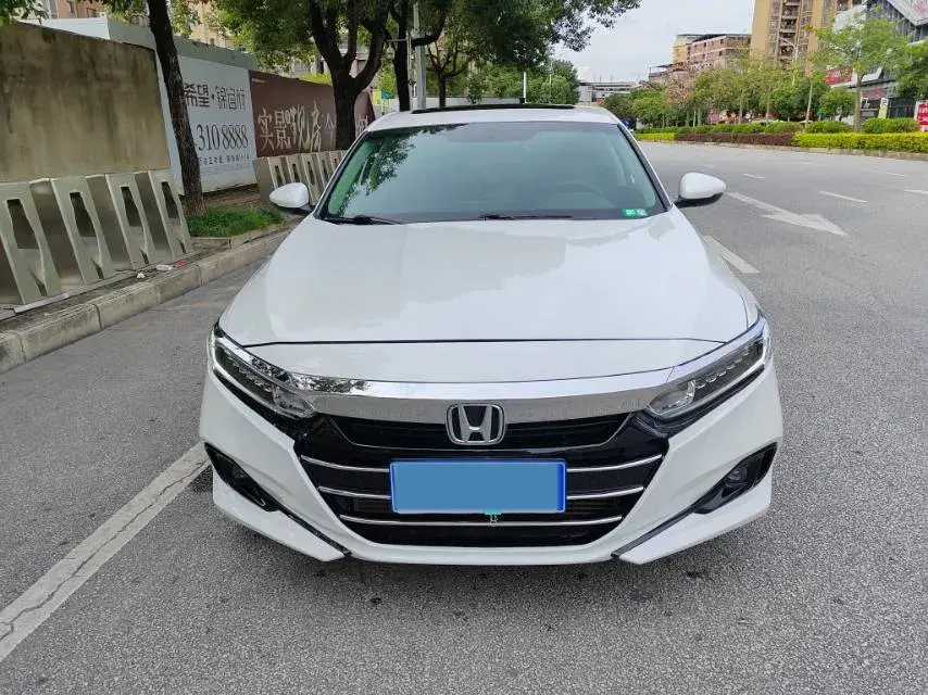 2022 HONDA ACCORD thumbnail 2