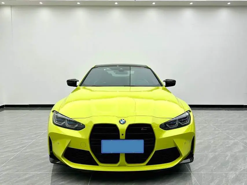 2021 BMW M4 thumbnail 2