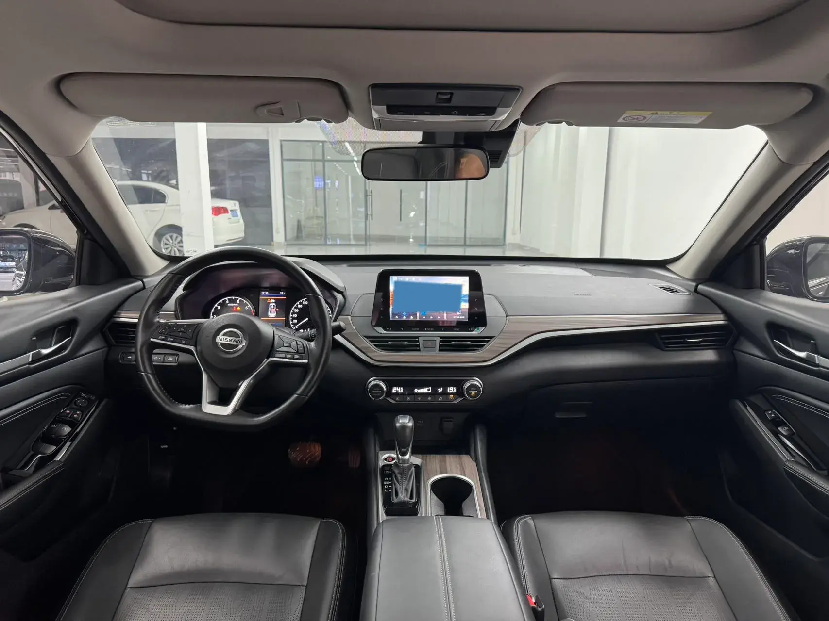 2021 NISSAN TEANA thumbnail 4