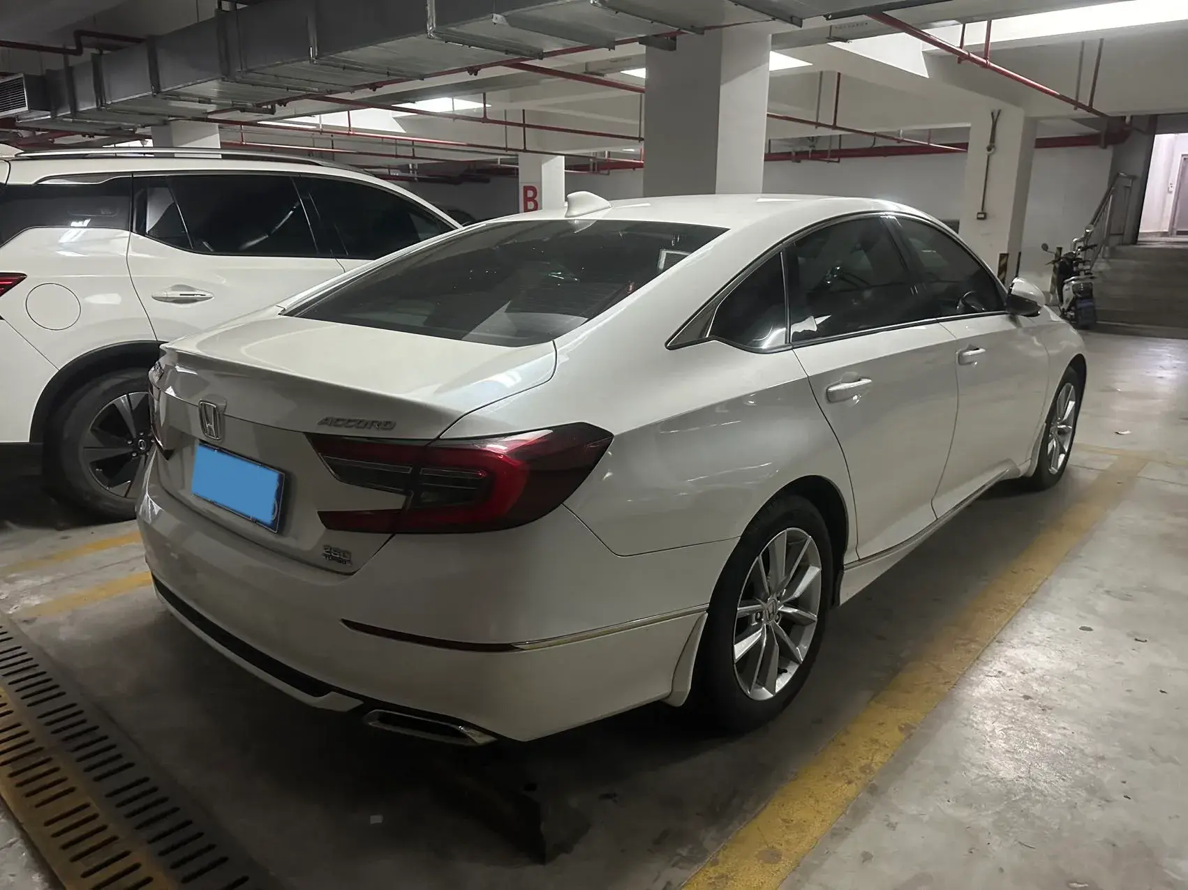 2022 HONDA ACCORD thumbnail 2