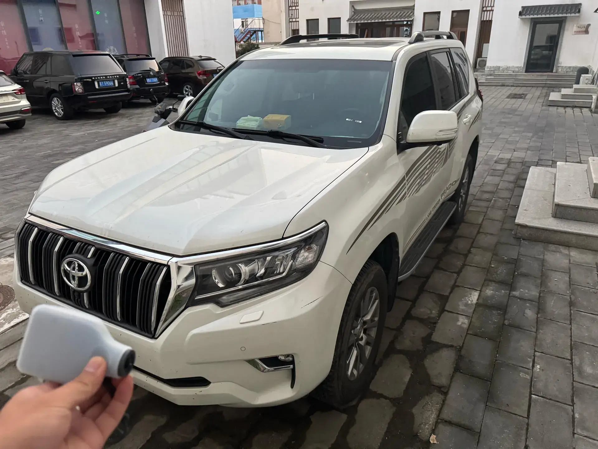 2019 TOYOTA LAND view 1