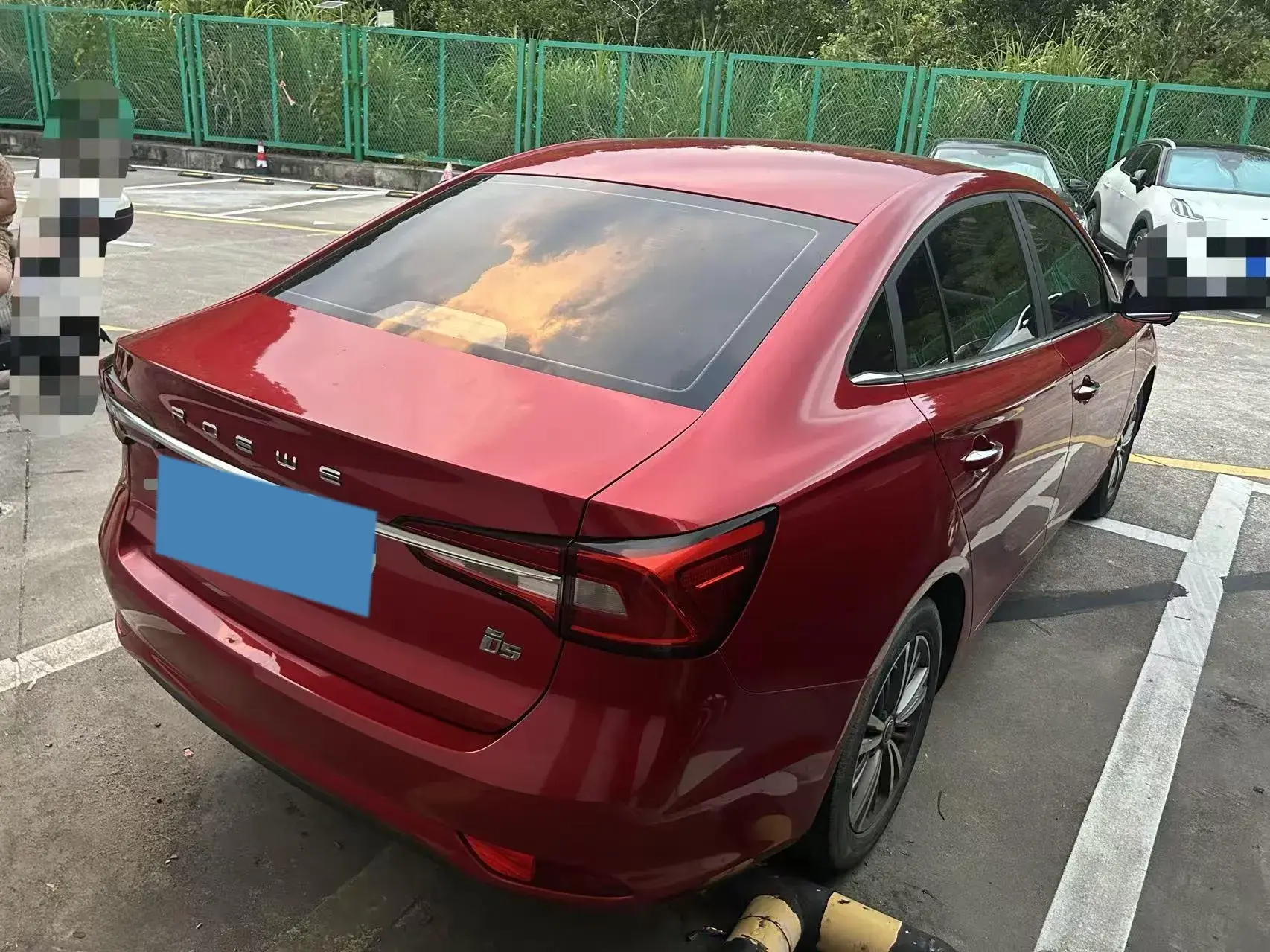 2019 ROEWE I5 thumbnail 3