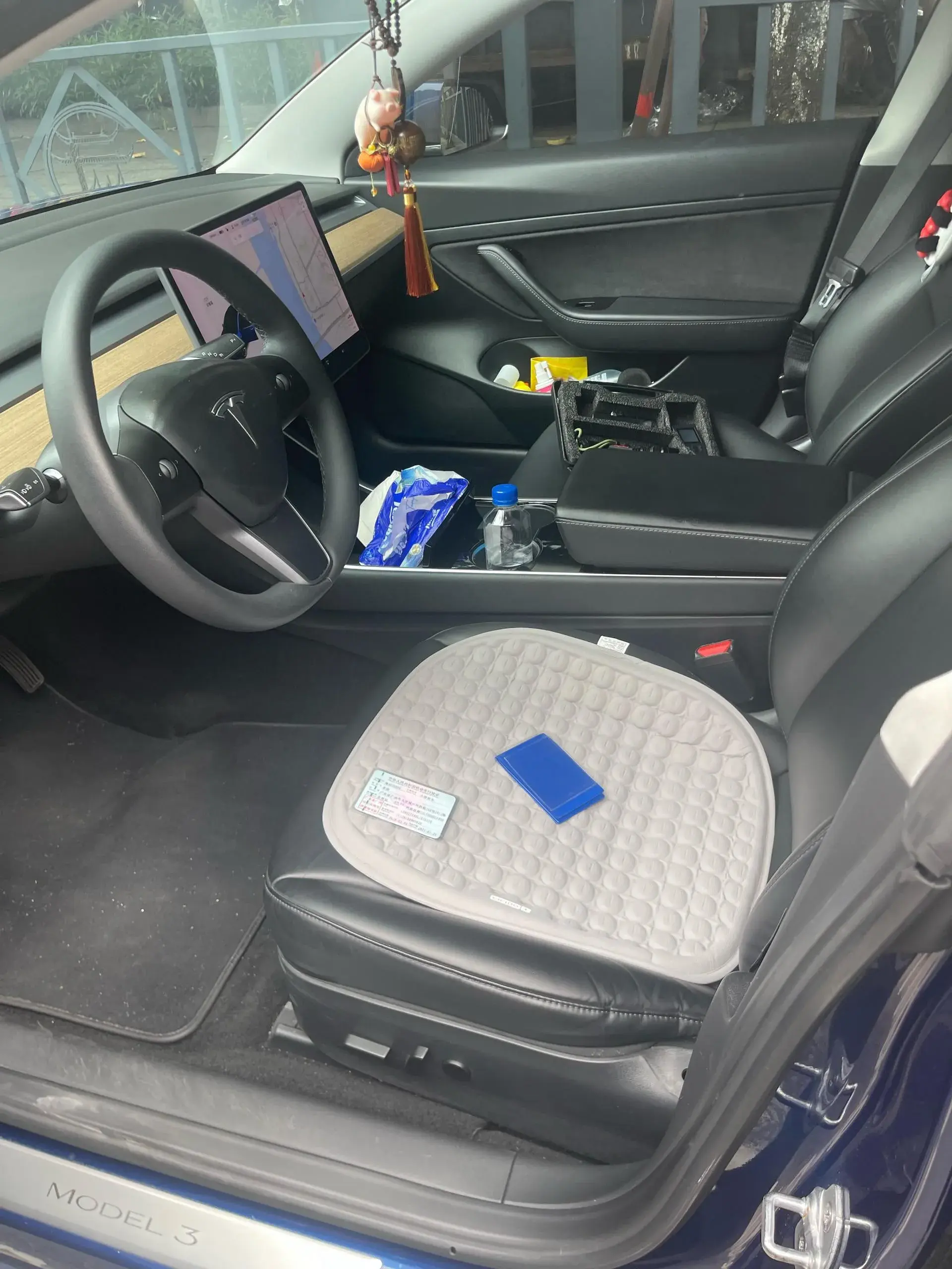 2020 TESLA MODEL thumbnail 4