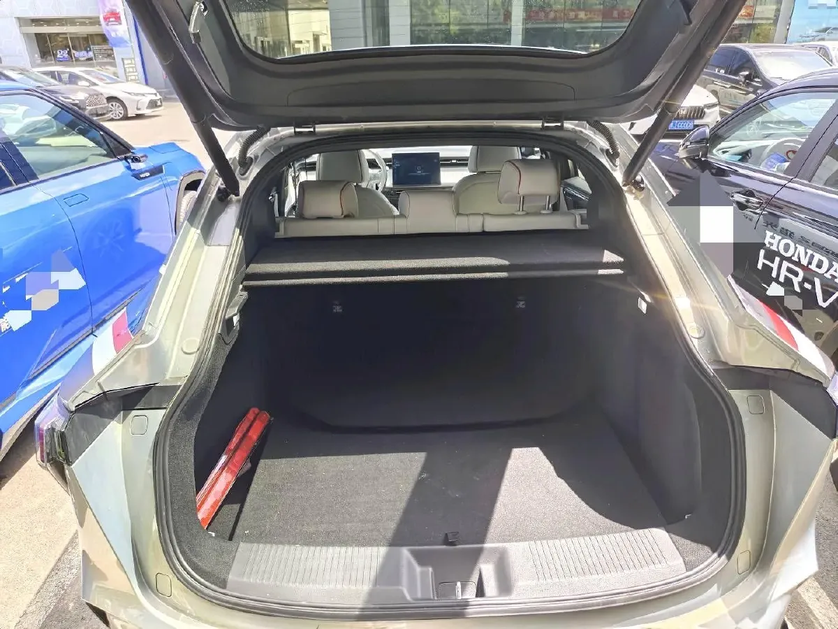 2024 Honda e:NS2 BEV 68.8KWH,autocango,china used car exporter,china ev exporter,chinese used car exporter,chinese used ev exporter