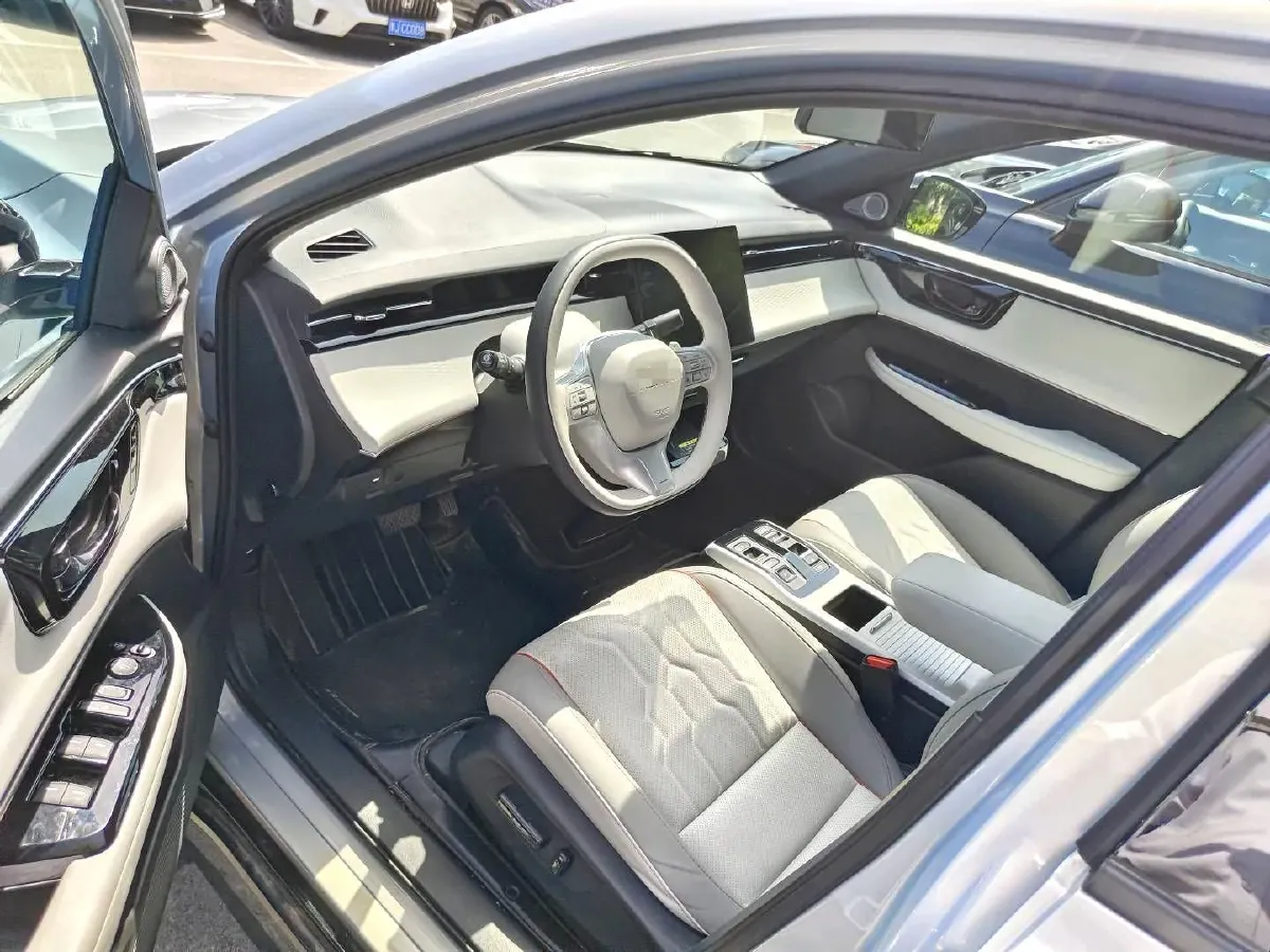 2024 Honda e:NS2 BEV 68.8KWH,autocango,china used car exporter,china ev exporter,chinese used car exporter,chinese used ev exporter