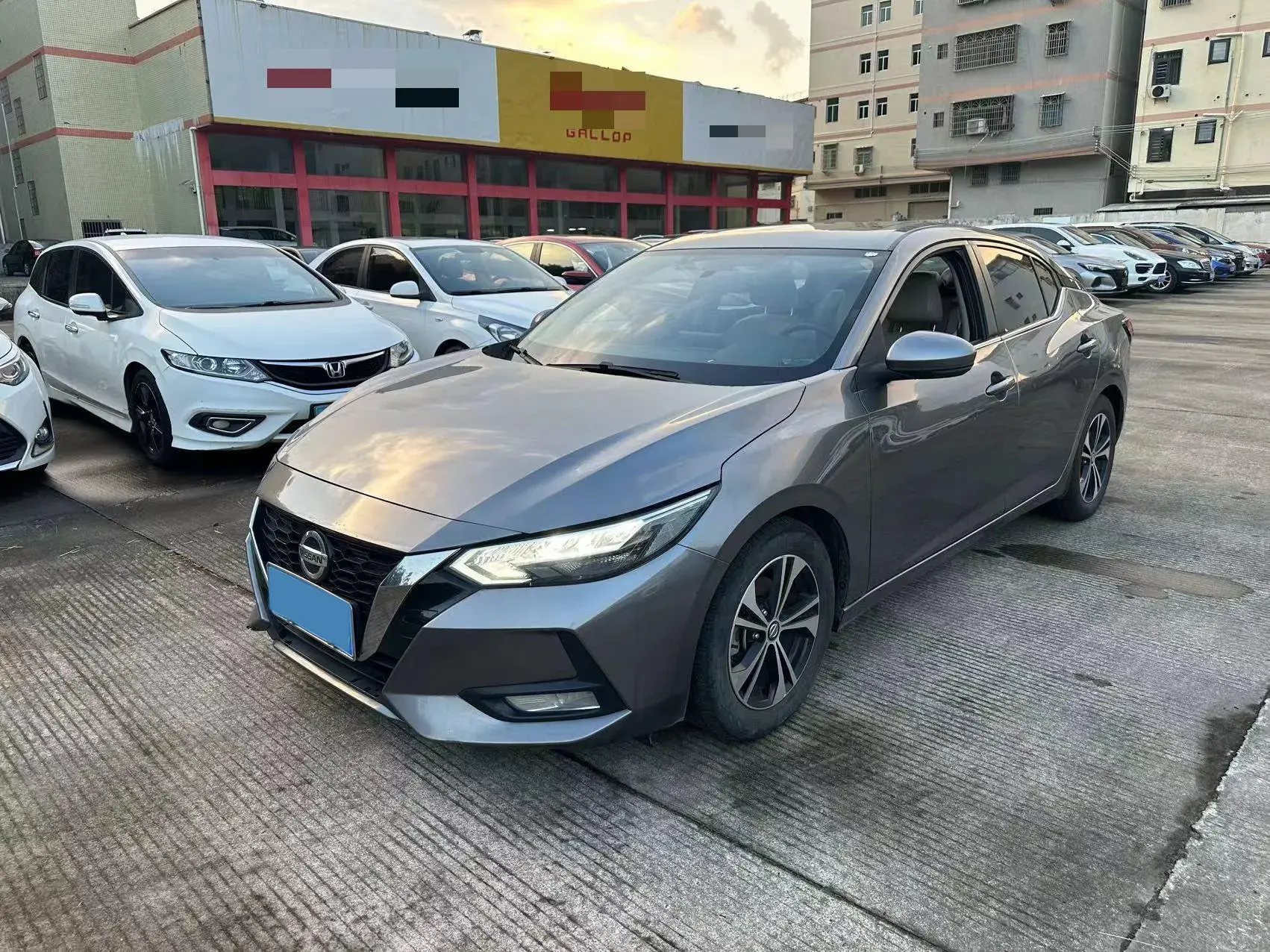 2020 NISSAN SYLPHY view 1