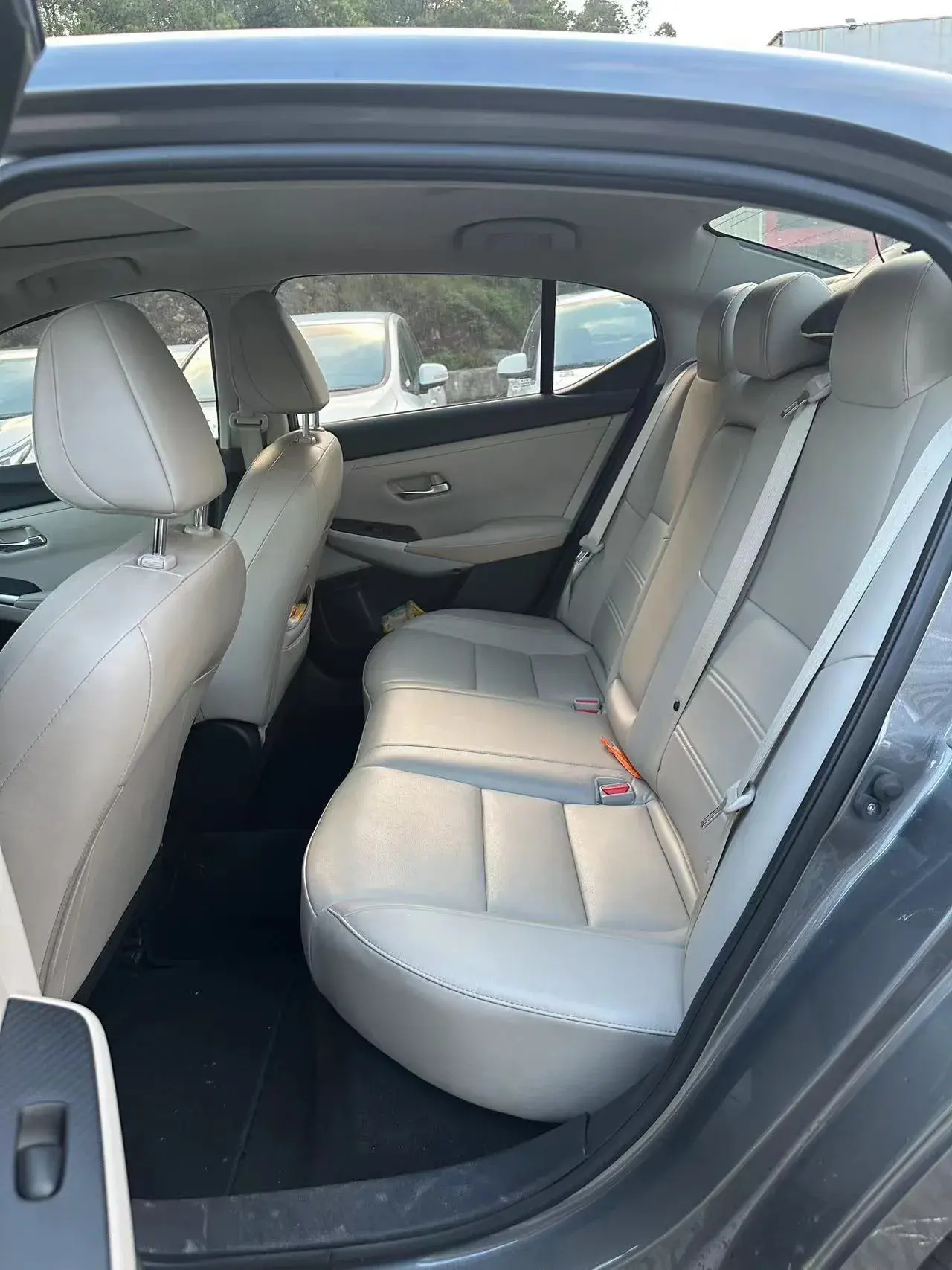 2020 NISSAN SYLPHY thumbnail 4