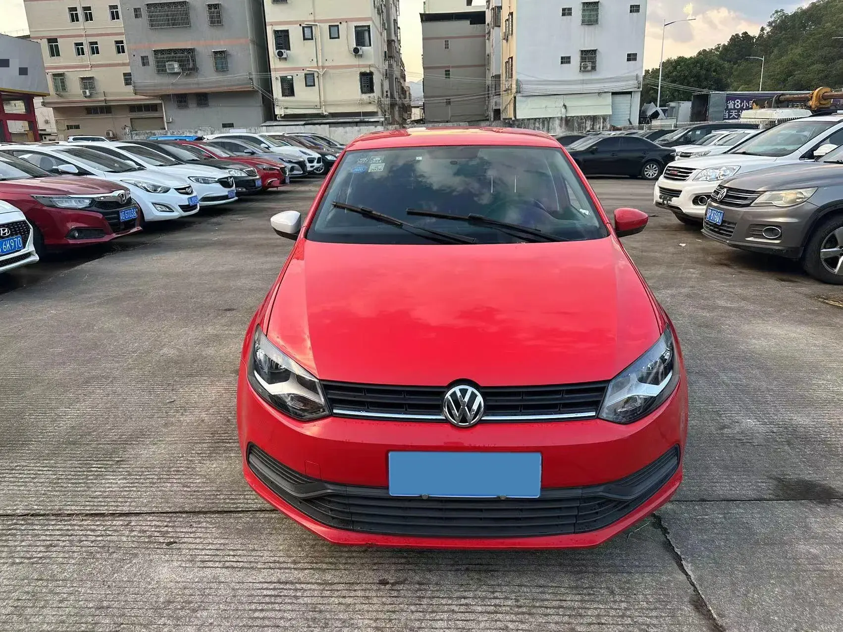 2016 VOLKSWAGEN POLO thumbnail 2