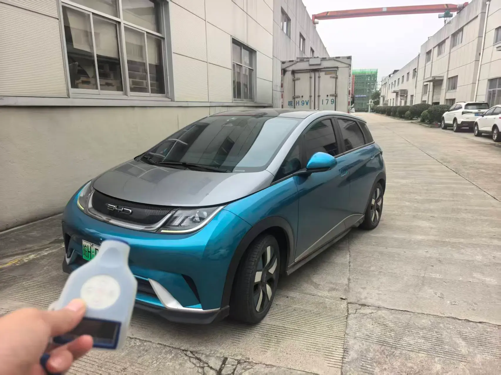 2021 BYD DOLPHIN view 1