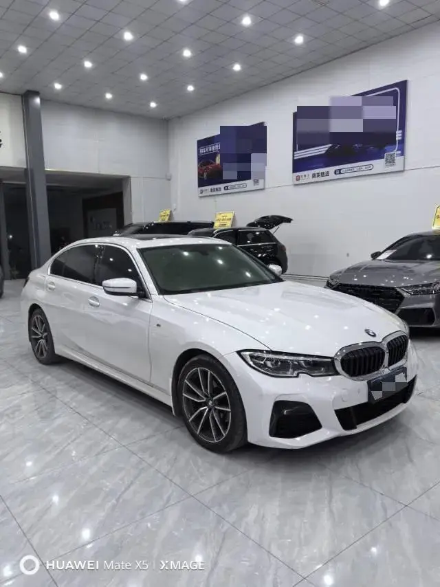 2021 BMW 3 thumbnail 3