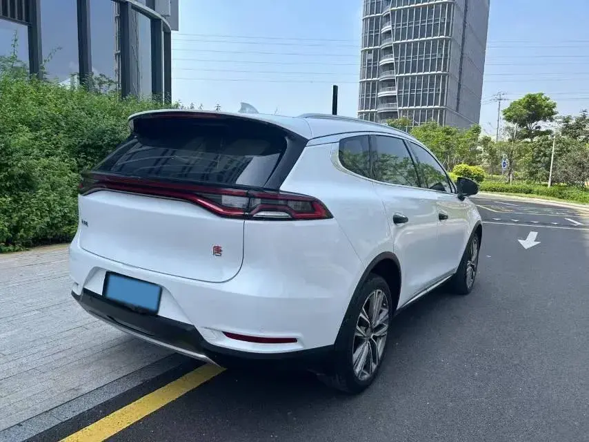 2018 BYD TANG thumbnail 4