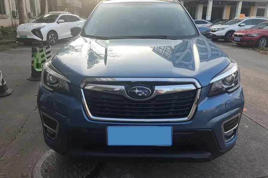 2021 SUBARU FORESTER thumbnail 3