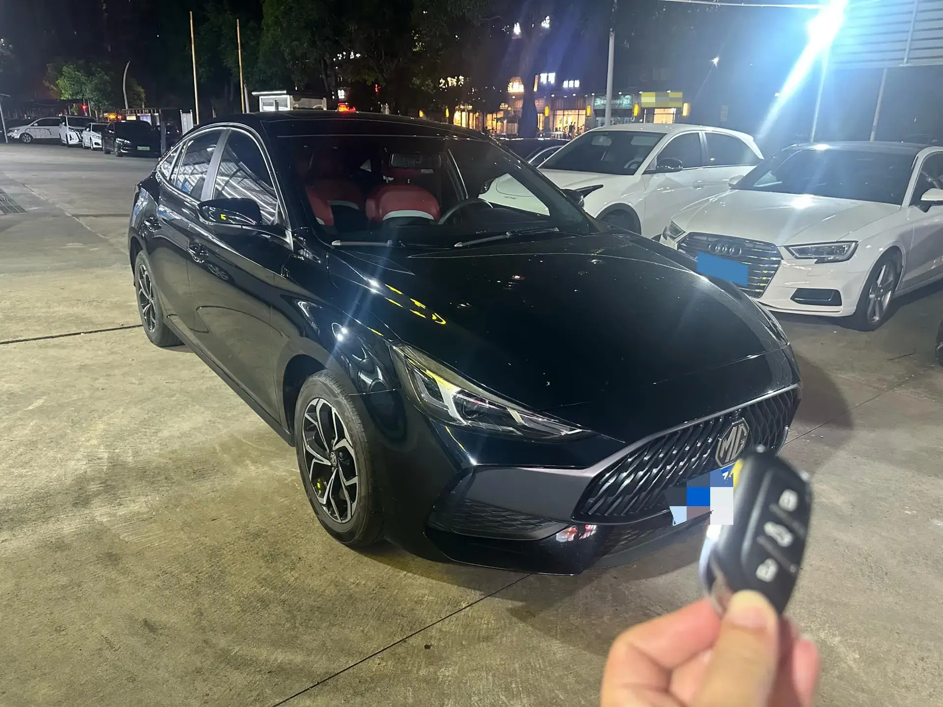 2022 MG 5 thumbnail 2