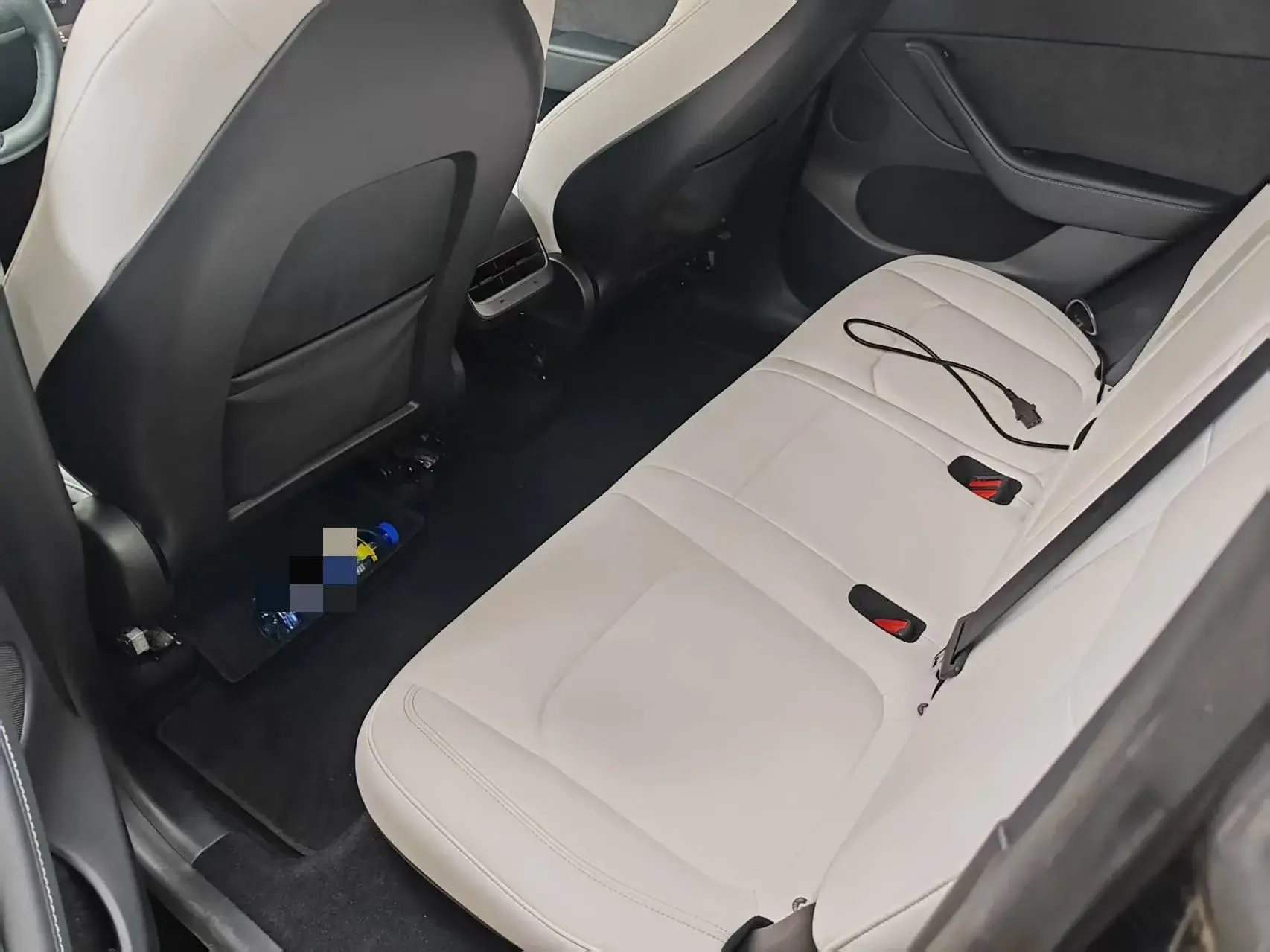 2022 TESLA MODEL thumbnail 4